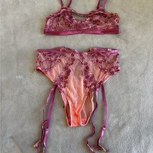 Lace Bra and Panty Set in Pink and Purple